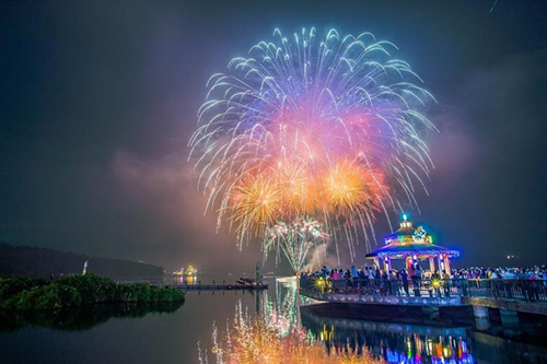 Sun Moon Lake Cycling, Music & Fireworks Festival
