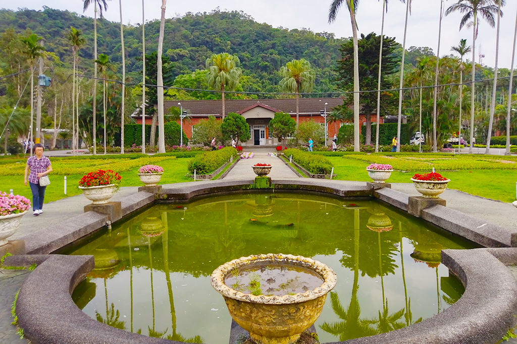 Fountain in the Chiang Kai-shek Shilin Residence