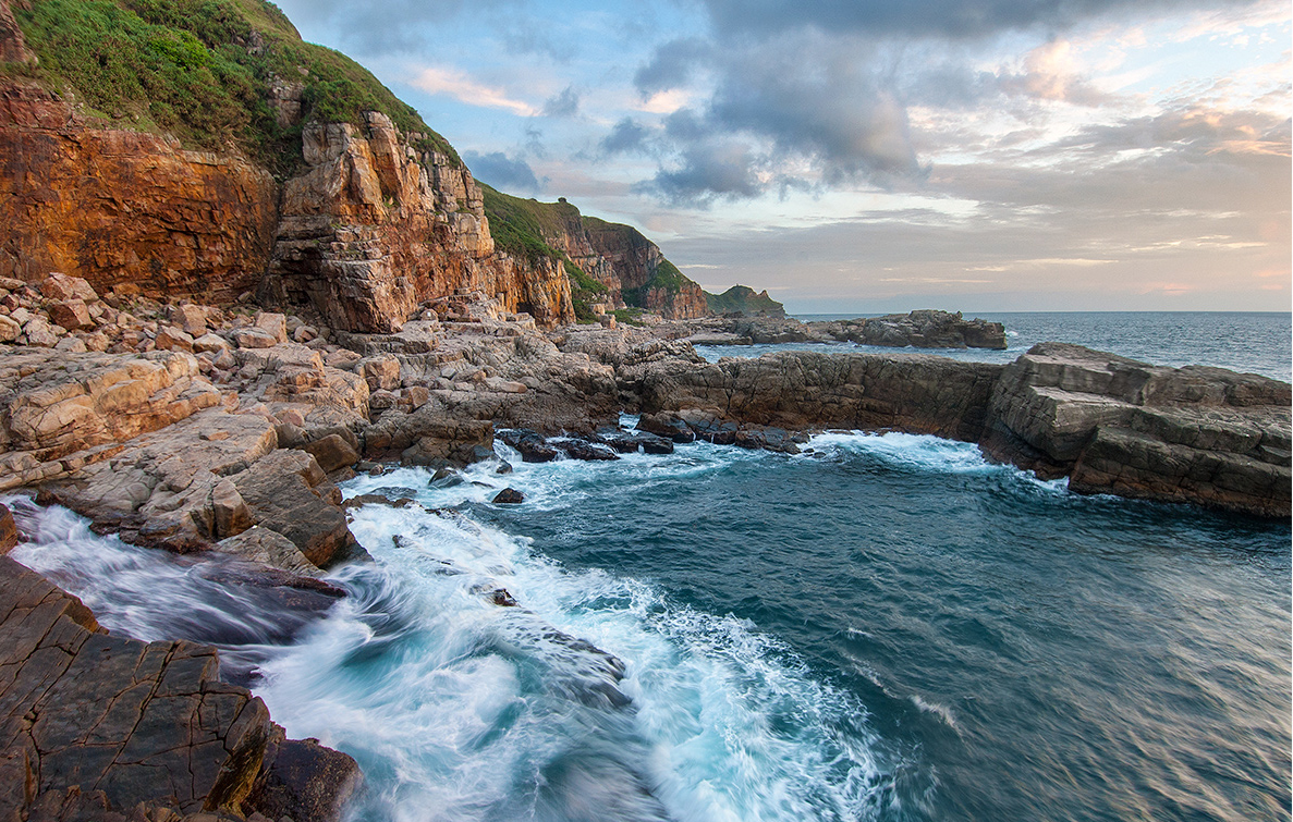 Longdong Bay > New Taipei City