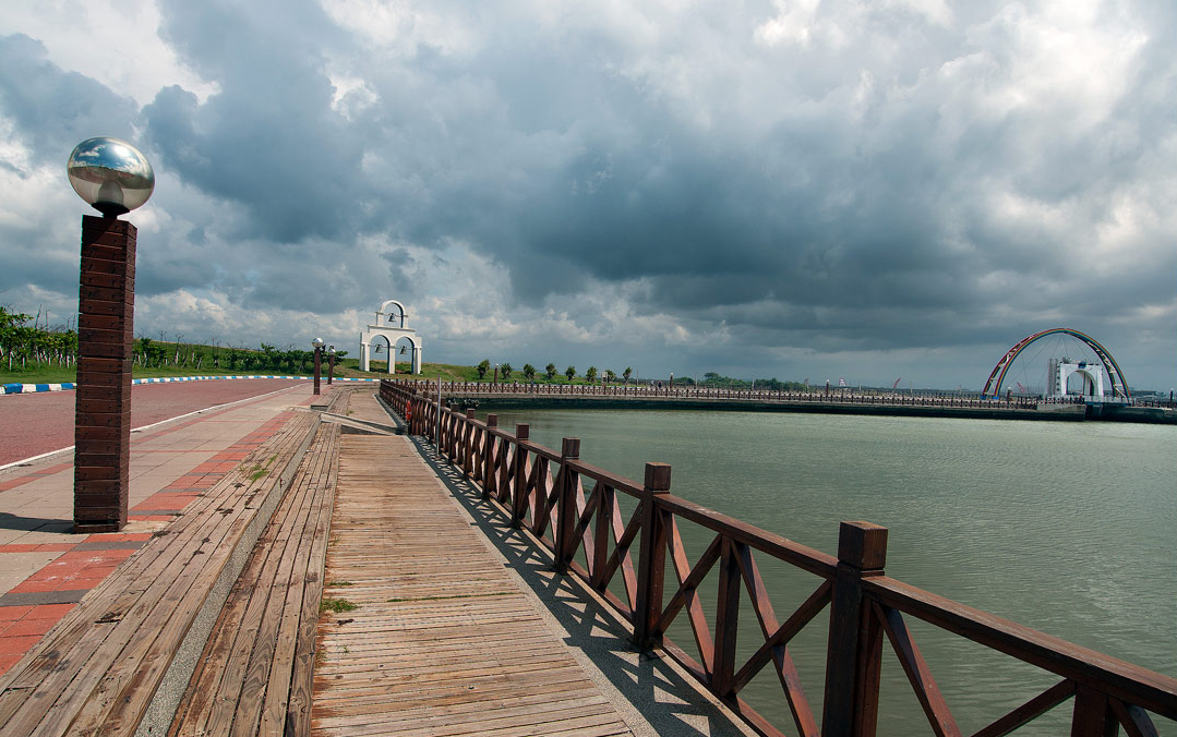 17 Kilometers Coastline Scenic Area