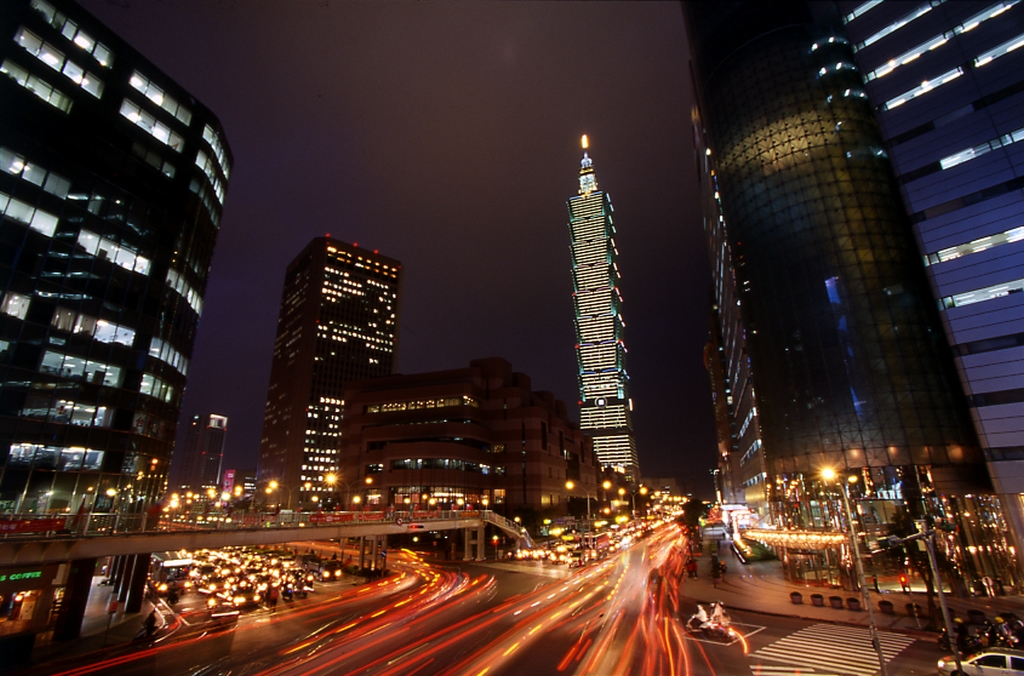 Xinyi Shopping Area at night