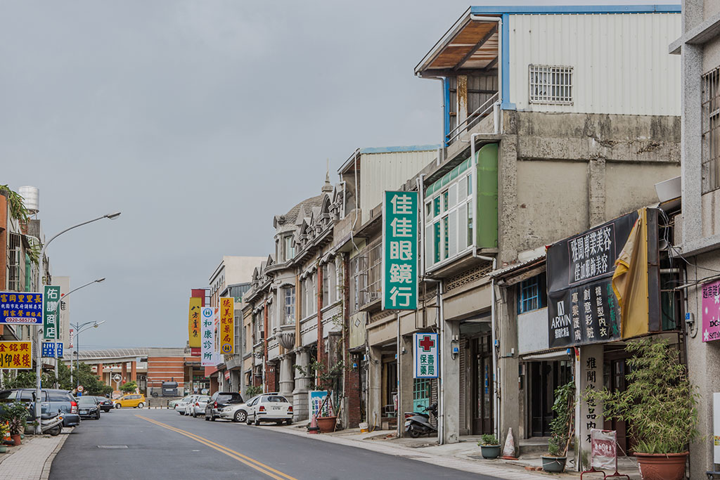 Shops on Zhongzheng Rd.
