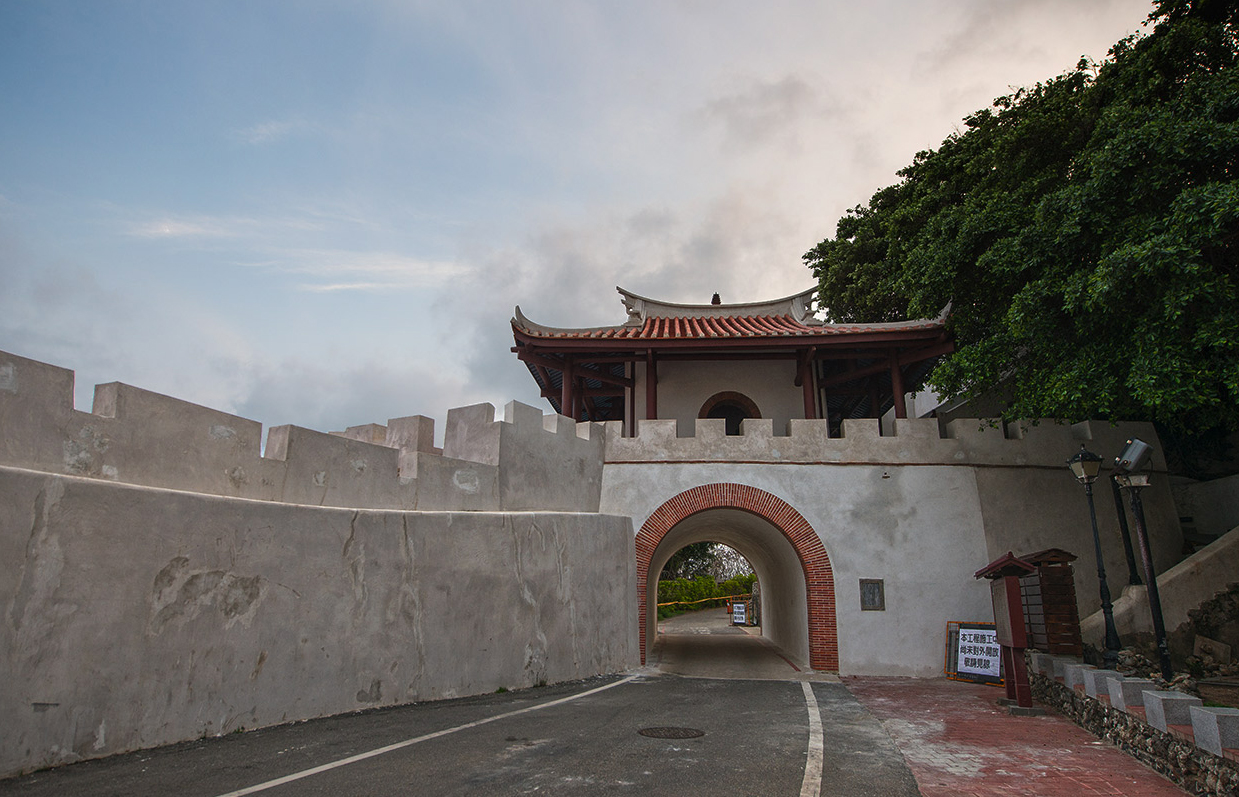 Shuncheng Gate