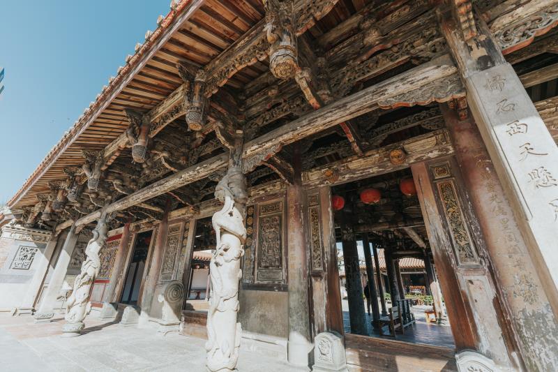 Lukang Longshan Temple