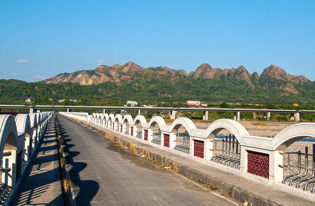 Jiujiu Peaks Nature Reserve