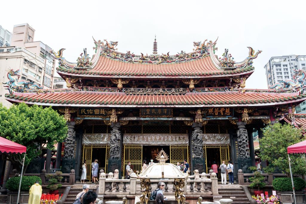 Lungshan Temple