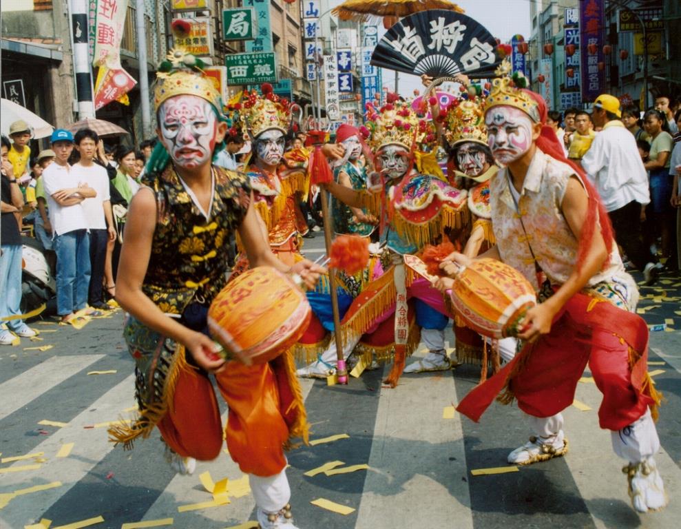 Lukang Township, Changhua County: Craftsmanship, Cuisine, and Historic Sites