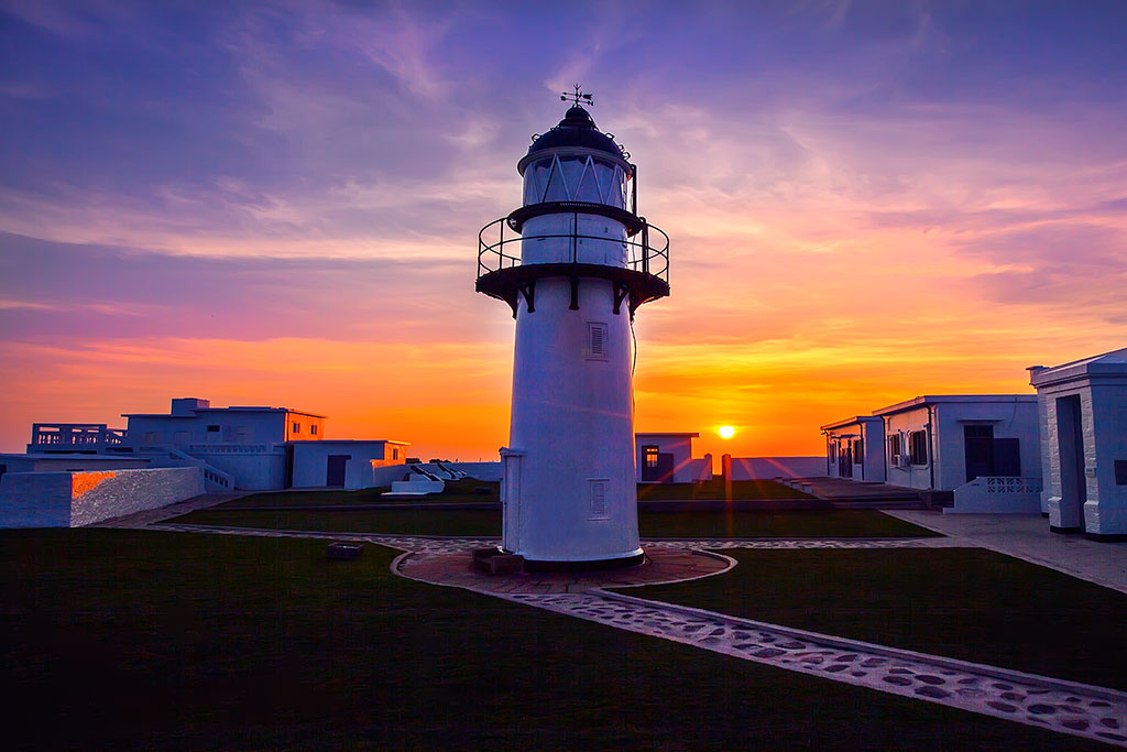Yuwengdao Lighthouse