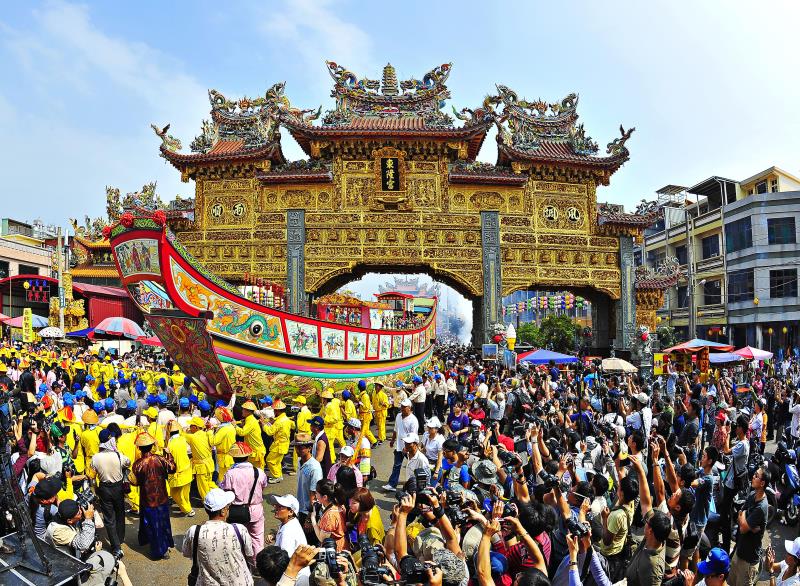 Donglong Temple