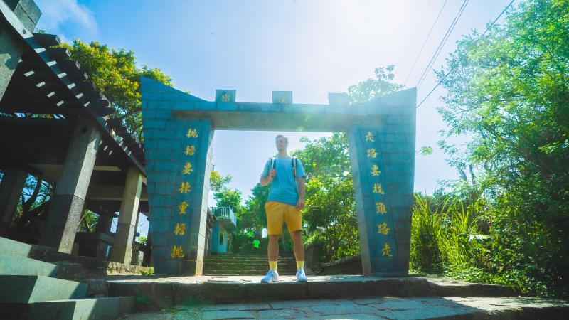Yinghanling (Tough Man Peak)