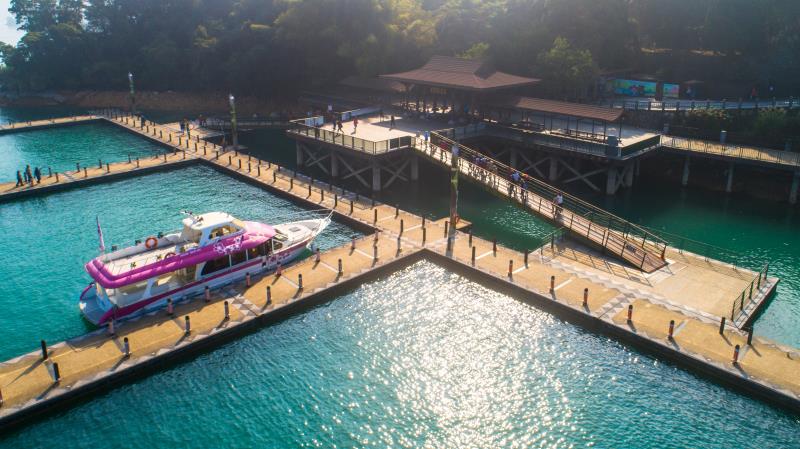 Xuanguang Pier