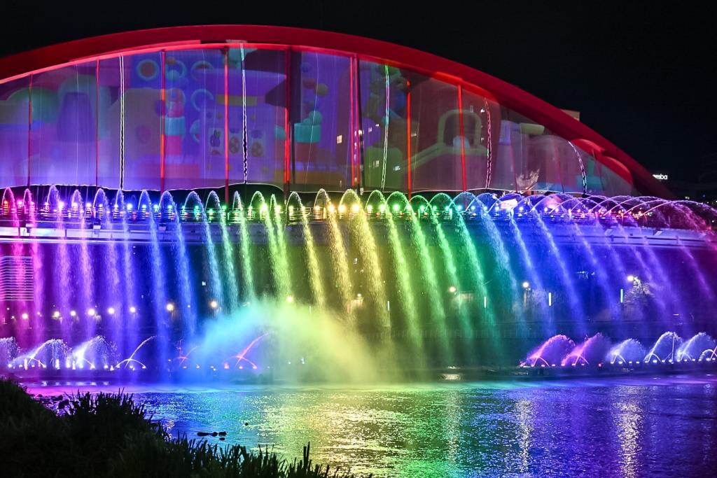 Xikou(Rainbow) Pier
