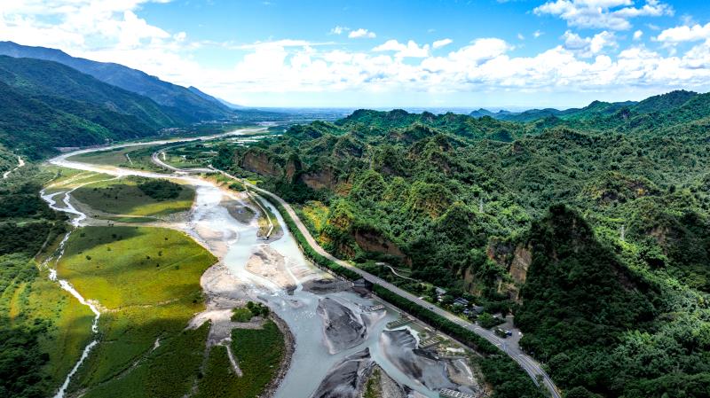 Shiba Luohan Mountain (Luohanshan)