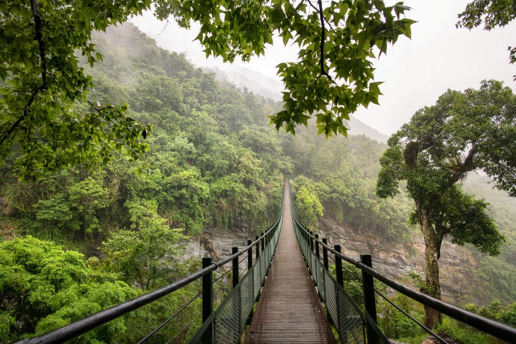 Batongguan Historic Trail