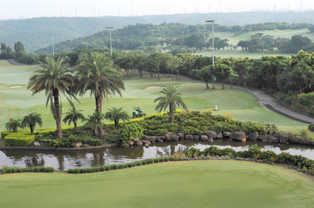 The Orient Golf & Country Club 02