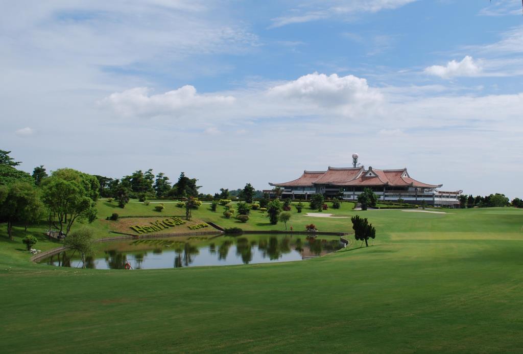 Hsin Yi Golf Club 10