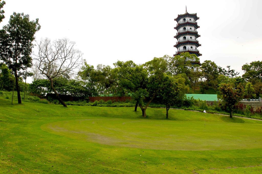 Kaohsiung Golf & Country Club 02