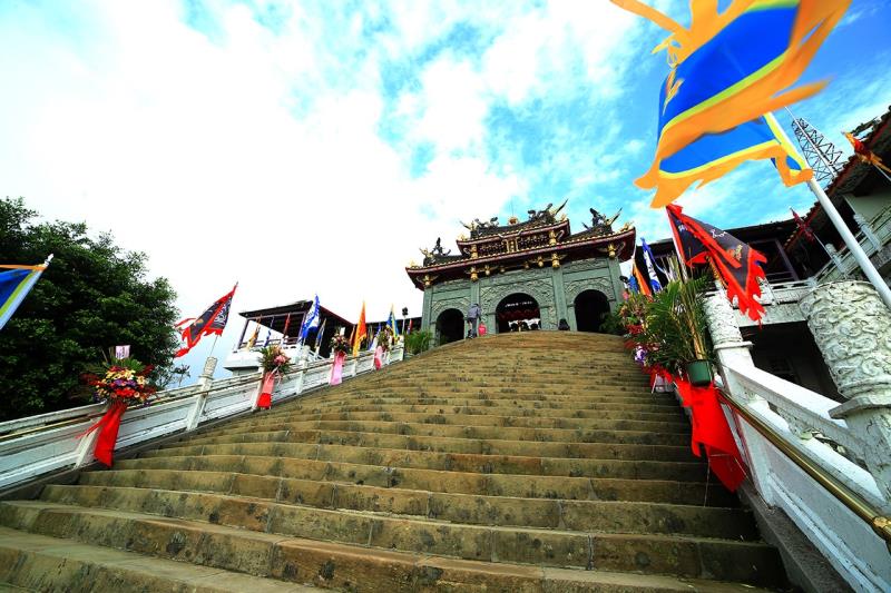 Zhinan Temple