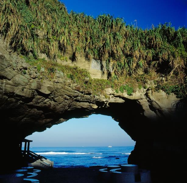 Shimen Cave