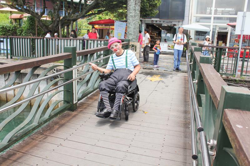 Wheelchair-accessible Harbor