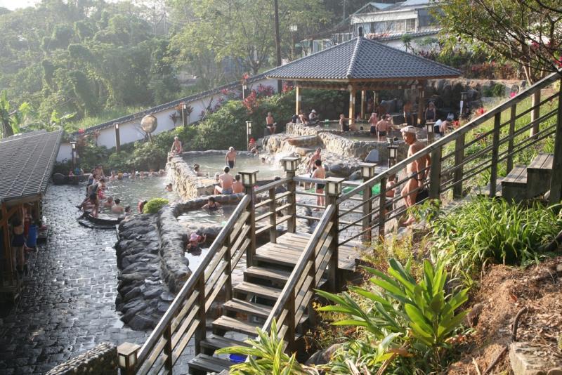 One-day Tour of Beitou Hot Springs