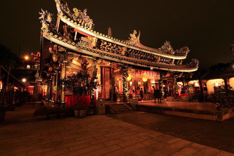 One-day Cultural Heritage Tour of Taipei