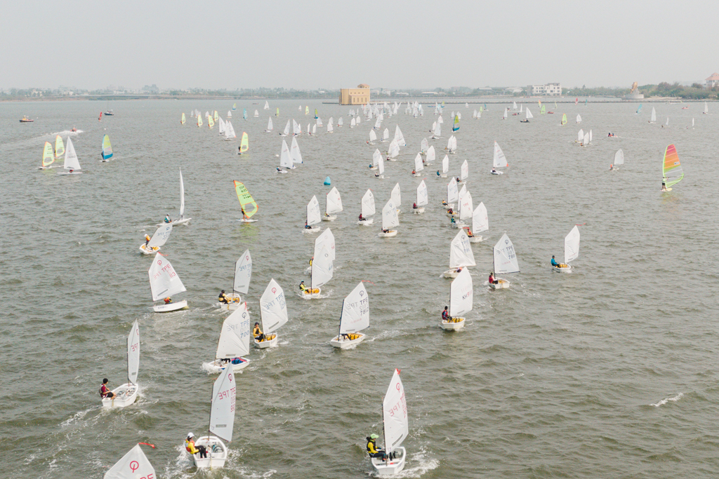 Dapeng Bay is a great place to learn sailing  Year：2023  Source：大鵬灣國家風景區管理處