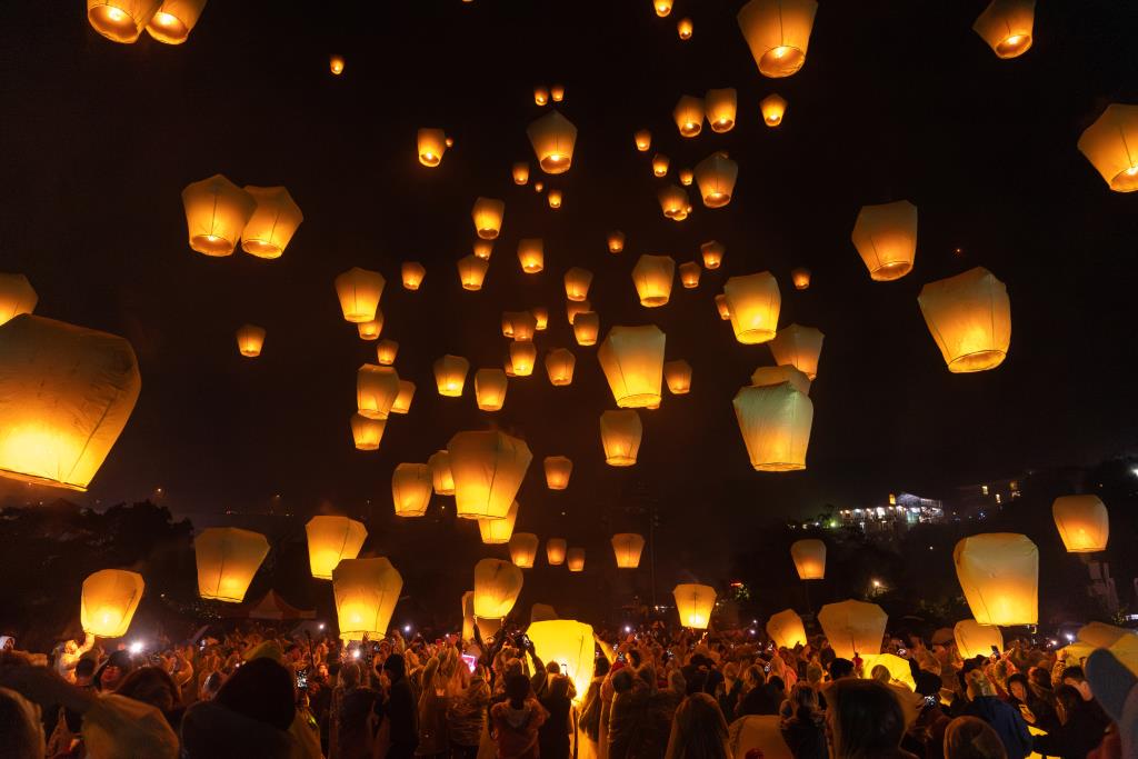 2025 Pingxi Sky Lantern Festival-3
