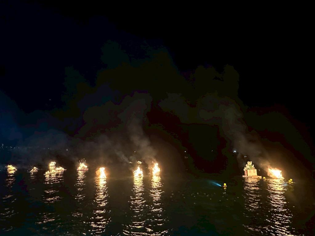 Keelung Mid-Summer Ghost Festival-2