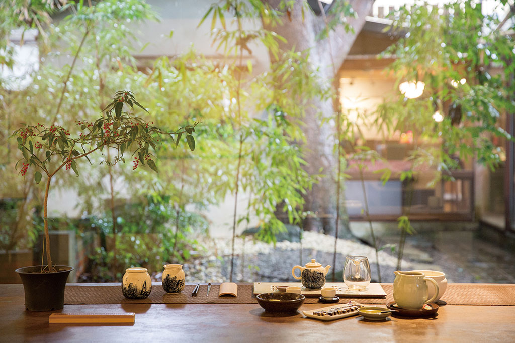 Qing Tian Teahouse Qing Tian Teahouse