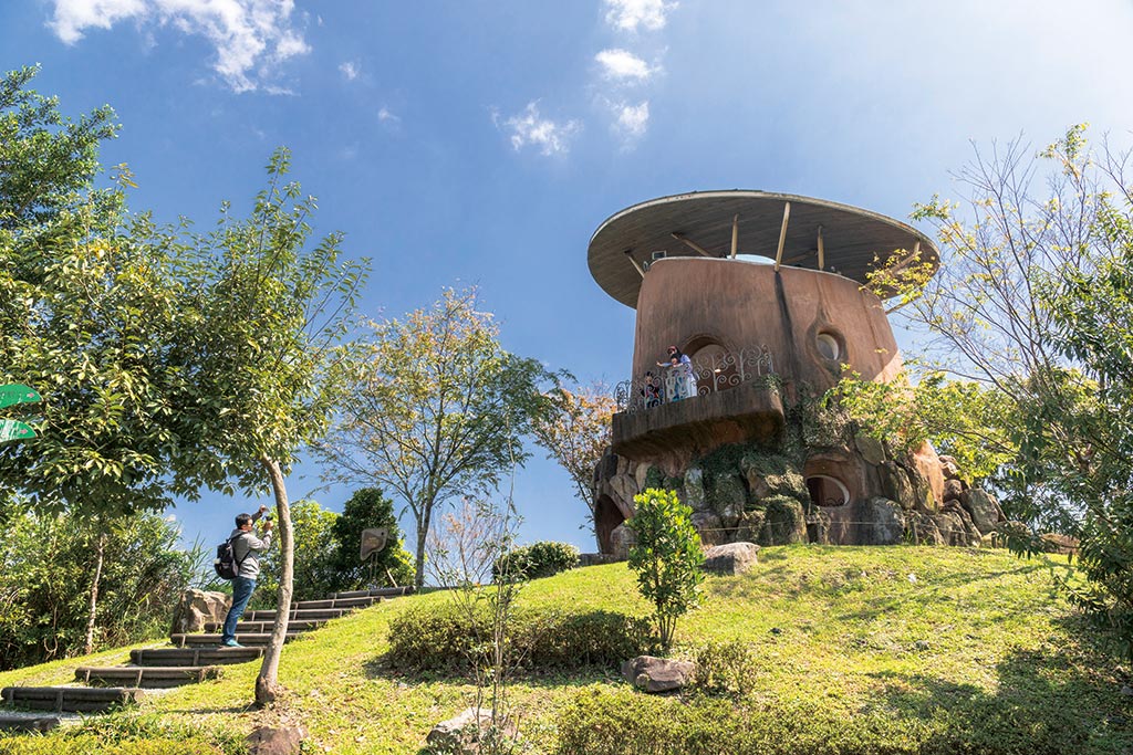 Dongshan River EcoArk treehouse Dongshan River EcoArk treehouse